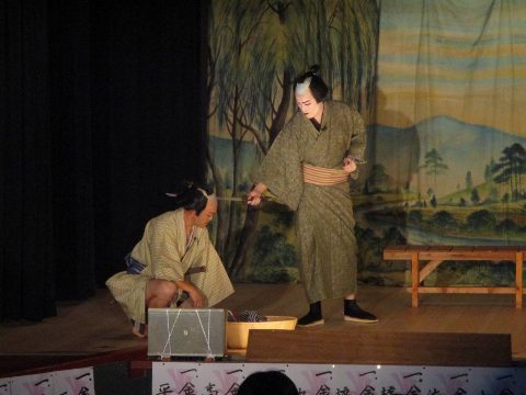 Shokawa Donated Village Theater (Kuroya Hakusan Shrine)（出典ページの画像）